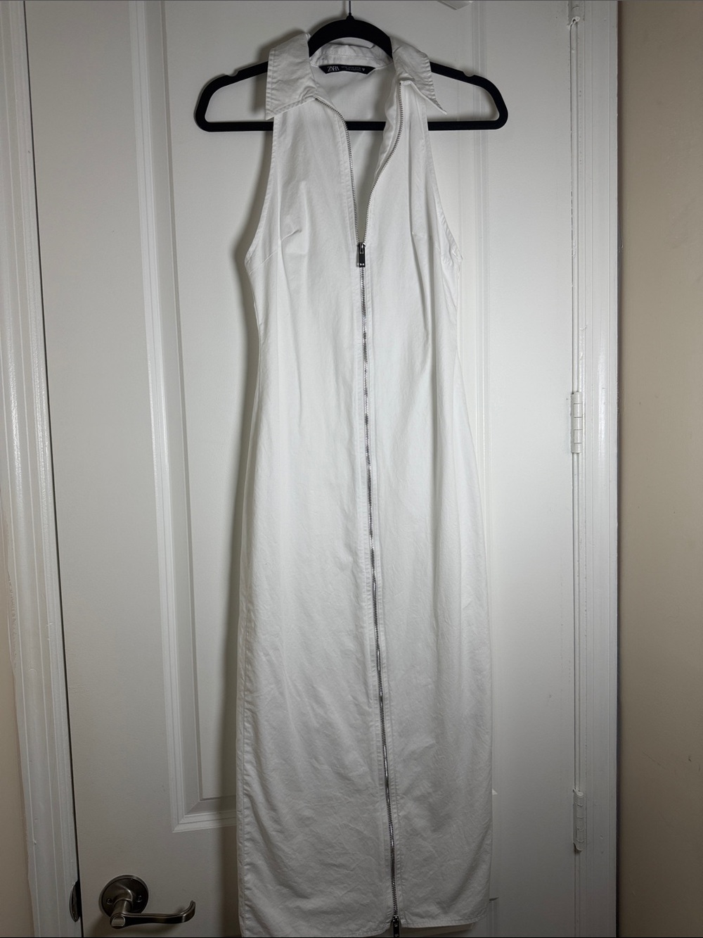 Zara White Sleeveless Maxi Dress with Front Zip